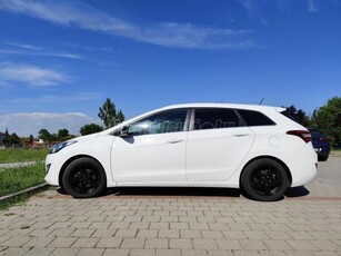 HYUNDAI I30 1.6 CRDi LP Life