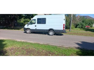 IVECO DAILY 35 C 10 D 3450 7 SZEMÉLYES