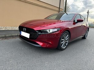 MAZDA 3 Hatchback 2.0 Skyactiv Plus !!!61800!!!Led-Navi-Bőr-ÜlésFűtés-KormányFűtés-HeadUpDisplay-BoseHifi