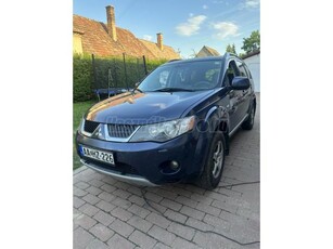 MITSUBISHI OUTLANDER 2.2 DI-D Intense Plus