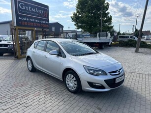 OPEL ASTRA J 1.6 Selection