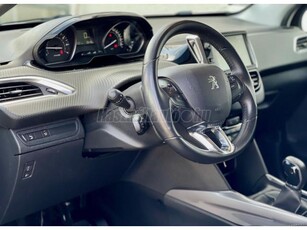 PEUGEOT 2008 1.2 PureTech Active / Akár 1 év Garancia!/ Friss vezérlés és Olajszerviz!/ Mo-i!/ Szép állapot!