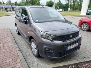 PEUGEOT PARTNER 1.5 BlueHDi 130 Asphalt L1 1000 (3 személyes ) Magyarországi első tulajdonostól!