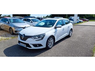 RENAULT MEGANE Grandtour 1.5 Blue dCi Intens Mo-i! 107e KM! Vez.Sz.Könyv! Tolatóradar! Riasztó! ÁFA-s!