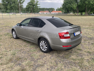 SKODA OCTAVIA 1.6 CR TDI Greenline