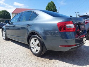 SKODA OCTAVIA 1.6 CR TDI Style 176.411 KM! MAGYARORSZÁGI! ELSŐ TULAJDONOS! MEGKÍMÉLT ÁLLAPOT!