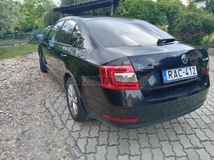 SKODA OCTAVIA 1.6 CR TDI Style