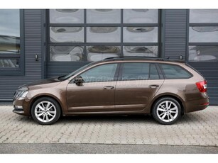 SKODA OCTAVIA Combi 1.5 TSI ACT Style Magyarországi! 4139km!