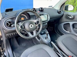 SMART FORTWO COUPE / Akár 1 év Garancia!/ 88eKm!/ Tempomat/ Ülésfűtés/ Multi. korm!/ Digit. klíma!