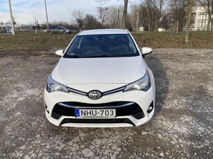 TOYOTA AVENSIS 1.6 D-4D Live Plus magyar 1 tulaj!