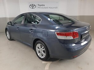 TOYOTA AVENSIS 1.8 Sol-R MAGYAR-SZERVIZKÖNYV-ABS