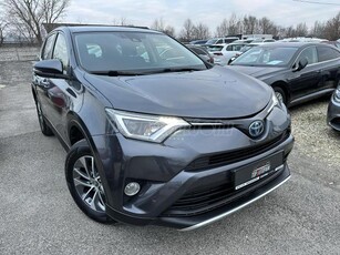 TOYOTA RAV 4 Rav4 2.5 Hybrid Active MY18 e-CVT Navigáció/Tolatókamera/Kulcsnélküli nyitás