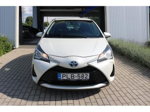 TOYOTA YARIS 1.5 VVT-i Hybrid Live e-CVT Mo.-i. 1 Tul. ÁFA-s!