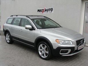 VOLVO XC70 2.4 D [D5] AWD Summum Geartronic NAVI+NAPFÉNYTETŐ+BŐR+ÜLÉSFŰTÉS!