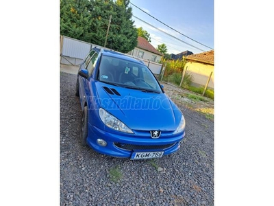 PEUGEOT 206 1.4 HDi Presence