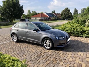 AUDI A3 Sportback 2.0 TDI Attraction S-tronic 133-e Kilométer