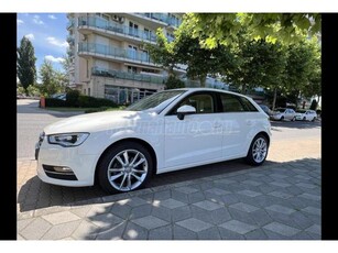 AUDI A3 Sportback 2.0 TDI Attraction S-tronic