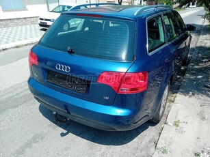 AUDI A4 1.6