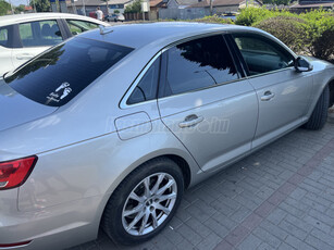 AUDI A4 2.0 TDI Basis quattro S-tronic