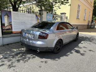 AUDI A4 3.0 V6 quattro