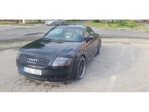 AUDI TT Coupe 1.8 T