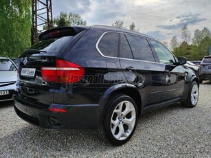 BMW X5 3.0d (Automata) M-PACK. PANORÁMA. BŐR. AJTÓSZERVÓ. E+H ÜLÉSF. NAVI. XENON. KAMERA