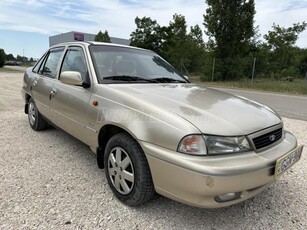 DAEWOO NEXIA 1.5i GLX