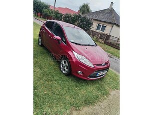 FORD FIESTA 1.4 TDCi Titanium