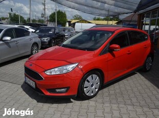 Ford Focus 1.0 Ecoboost Trend 122.174 KM ! Fris...