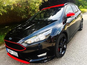 FORD FOCUS 1.5 EcoBoost ST-Line Black (Automata) MAGYAR!NAVIGÁCIÓ!F1 VÁLTÓ!APPLE CARPLAY!