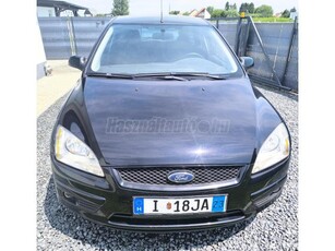 FORD FOCUS 1.6 TDCi Collection Tempomat! Vonóhorog! Szerevizkönyv! Garantált km! 2 kulcs!