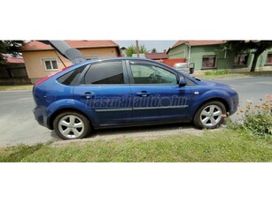 FORD FOCUS 1.6 Trend