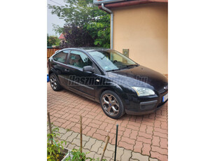 FORD FOCUS 1.6 Trend