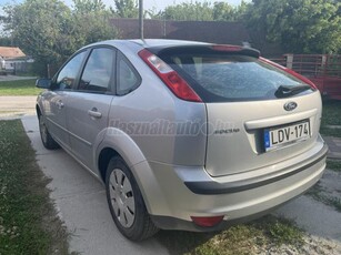 FORD FOCUS 1.6 Trend