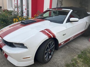 FORD MUSTANG Fastback 5.0 V8 GT