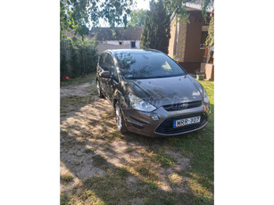 FORD S-MAX 2.0 TDCi Titanium Powershift