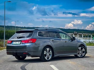 HONDA ACCORD 2.2 CRD Executive Advanced Safety