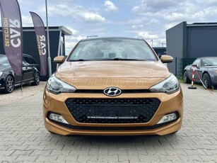 HYUNDAI I20 1.25i HP Panorama