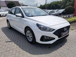 HYUNDAI I30 1.6 CRDi LP Comfort Magyar-Sz.könyv-KM GARANCIA