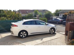 HYUNDAI IONIQ electric Premium (Automata) FULL.EL.TETŐ.MEMÓRIÁS BŐR.LED LÁMPÁK.4xÜLÉSFŰTÉS+HŰTÉS+KORMÁNYF.SÁV-TÁVTARTÓ.HOL