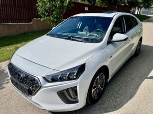 HYUNDAI IONIQ plug-in 1.6 GDi Premium DCT Napfénytető.memóriás Bőr belső. ülésszellőztetés. Full led lámpák