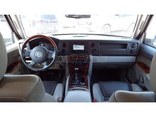 JEEP COMMANDER 3.0 CRD Limited (Automata) (7 személyes ) AutKlímaEspParkrad+KameraBőrÜlfűtVonóNaviTempoWebasto