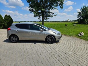 KIA CEE'D 1.4 CVVT EX