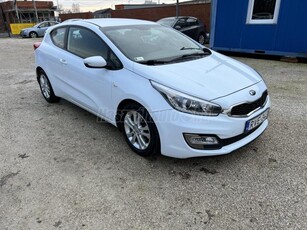 KIA CEE'D 1.4 CVVT LX