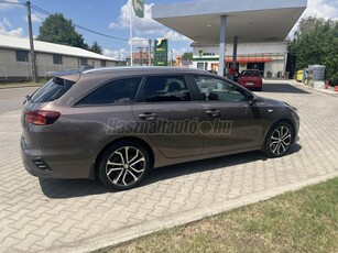 KIA CEE'D Ceed 1.4 T-GDI Silver