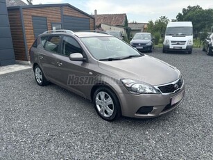 KIA CEE'D SW 1.4 EX Végig Vezetett Szervizköyv! Garantált Km!