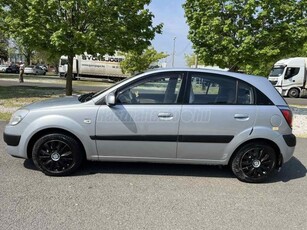 KIA RIO 1.3 Safety Benzin - gáz. 2 év műszakival