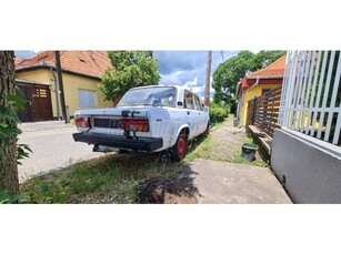 LADA 2105