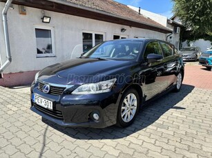 LEXUS CT 200h Comfort (Automata) EU6 teljeskörűen garanciális! Fekete metál!