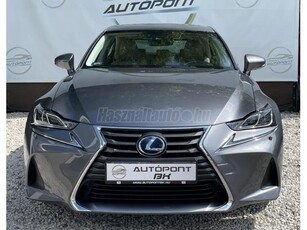 LEXUS IS 300h Luxury Safety CVT Akár 1+1 év garanciával!Magyarországi!Leinformálható!